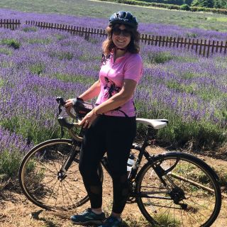 Profile photo for Louise Ellis