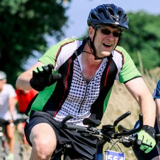 Profile photo for Andrew Welch