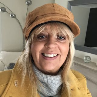 Profile photo for Louise Emery