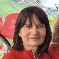 Profile photo for Julie Weeks